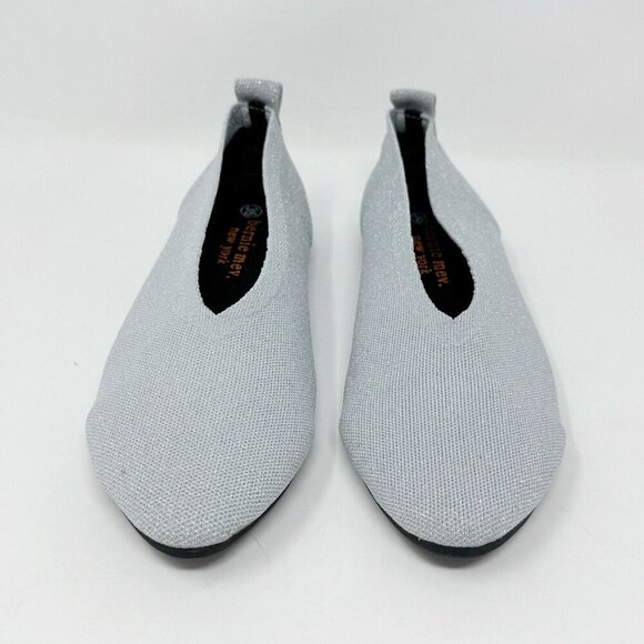 Bernie Mev New‎ York Metallic Silver Slip On Ballet Flat 5.5 (36) Pointed Toe - Picture 4 of 12